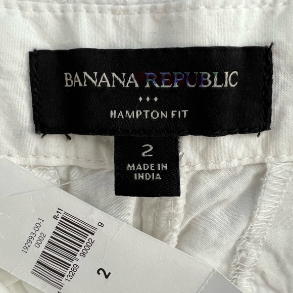 Banana Republic Hampton Fit Shorts | white | 2 - Picture 3 of 12